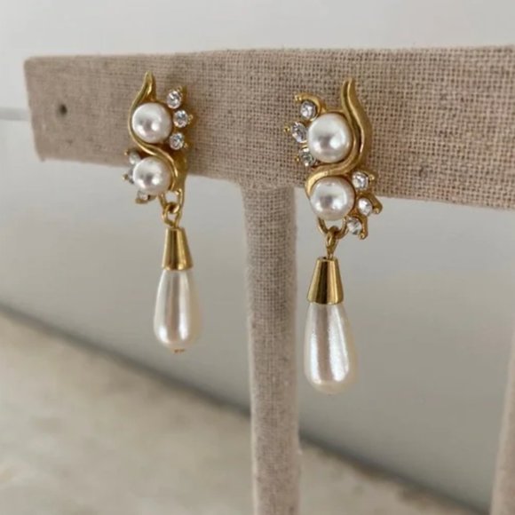 Paperclip Necklace Gold Tone Pearls Brand New AND Pearl Earrings Bundle Jewelry - Picture 6 of 13